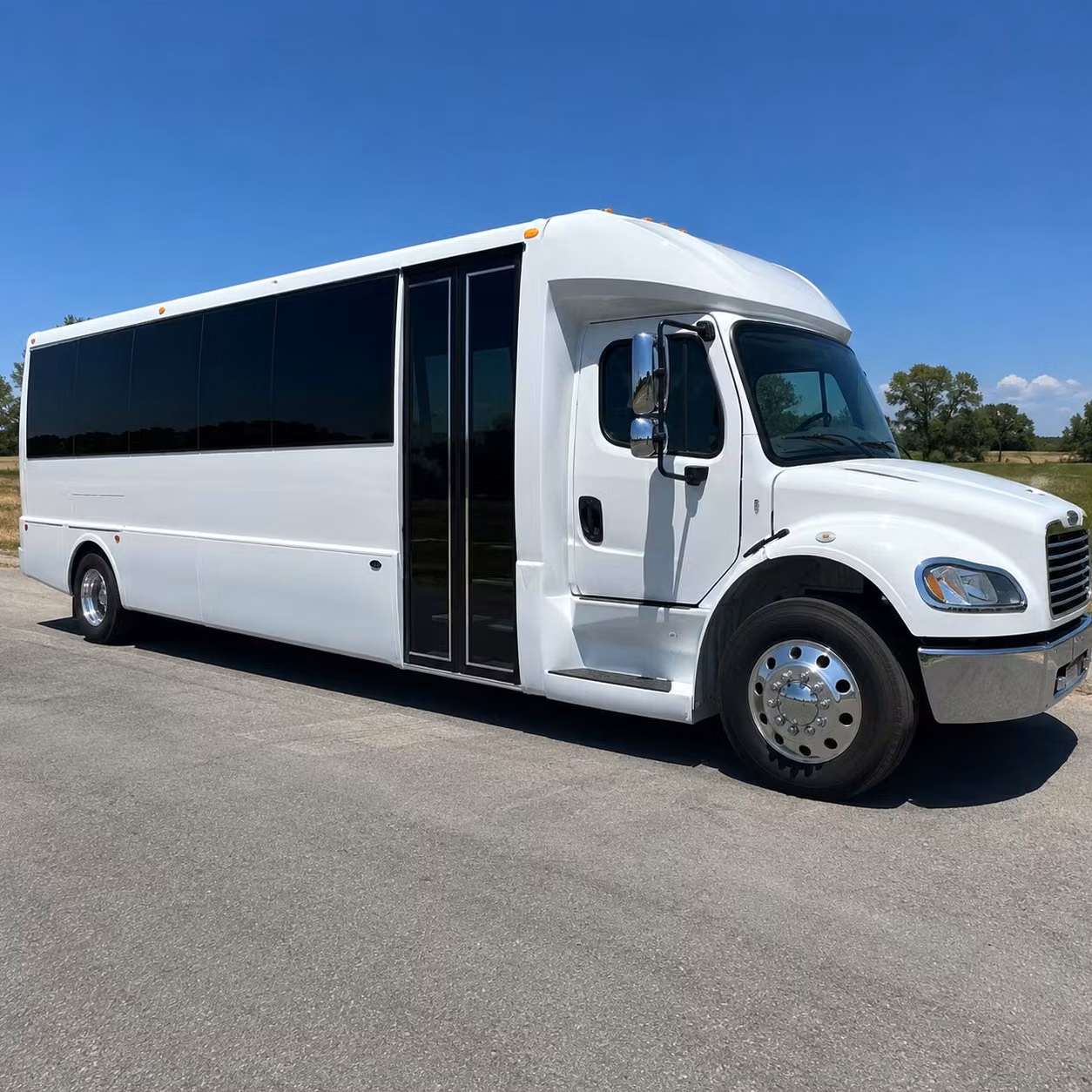 15 passenger minibus