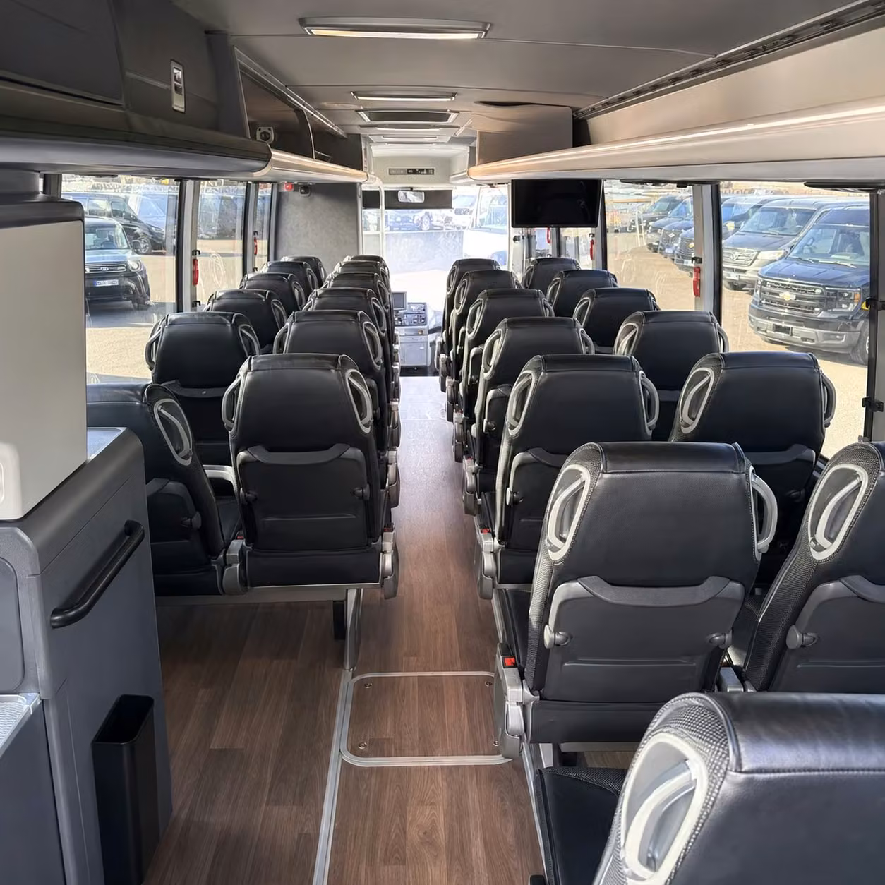charter buses for large concert groups and festival transportation near kissimmee