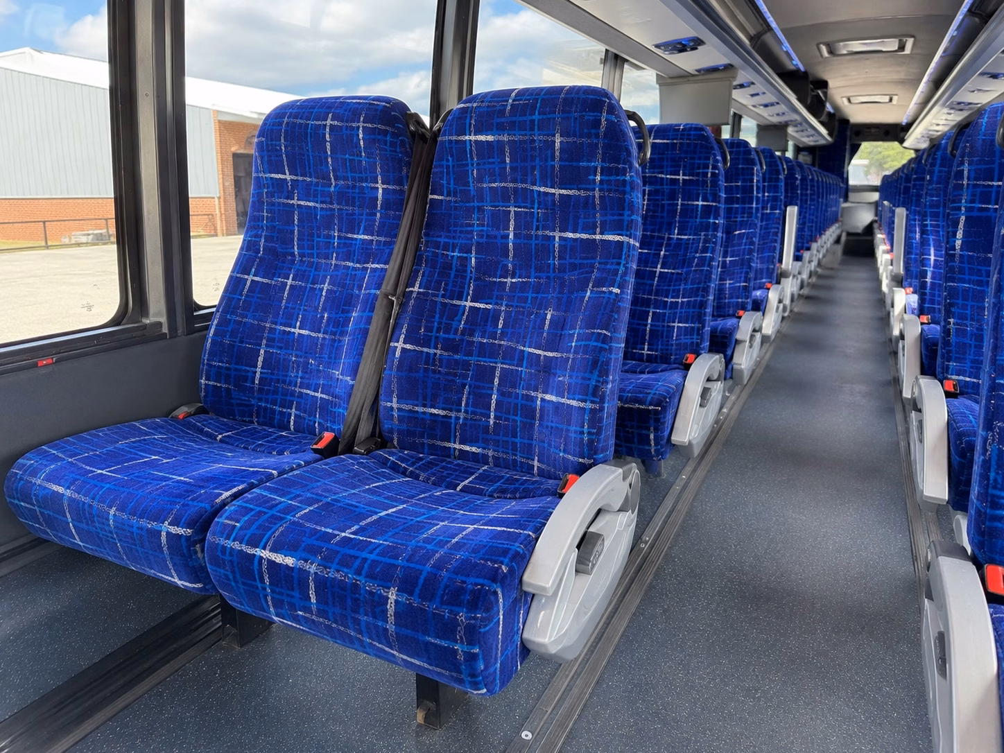 how trip distance and duration affect charter bus rates in kissimmee